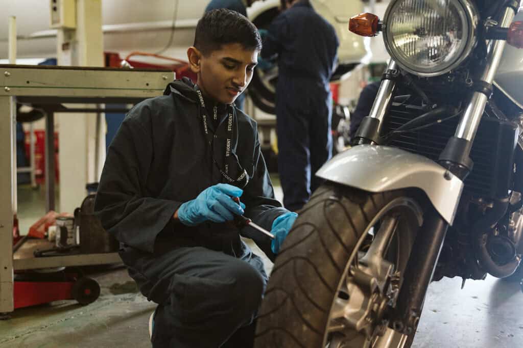 motor vehicle student