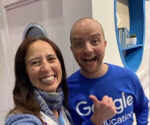 A selfie of Juliana and Roddy